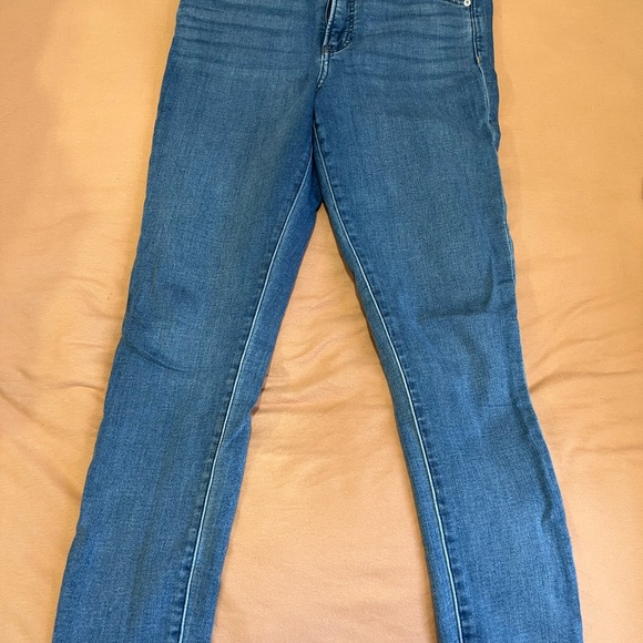 Express - Picture 2 of 3